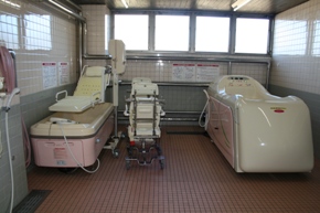 特養機械浴室